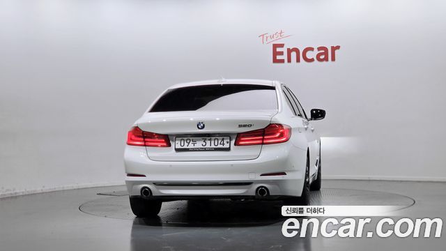 BMW 5 Series (G30) 520i Luxury 2018 — фото 4