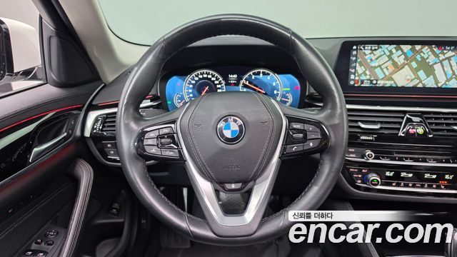BMW 5 Series (G30) 520i Luxury 2018 — фото 13
