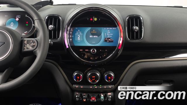 MINI Cooper Countryman Classic 2nd 2024 — фото 14