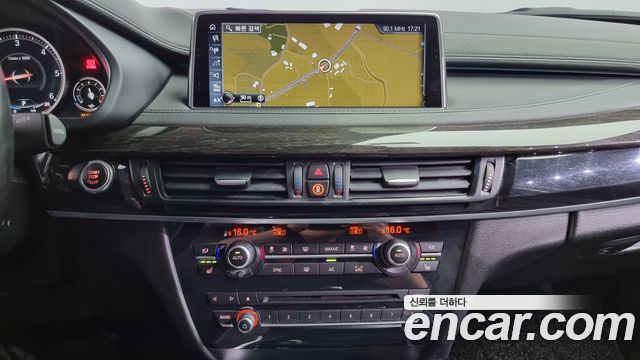 BMW X6 (F16) xDrive 30d 2017 — фото 15