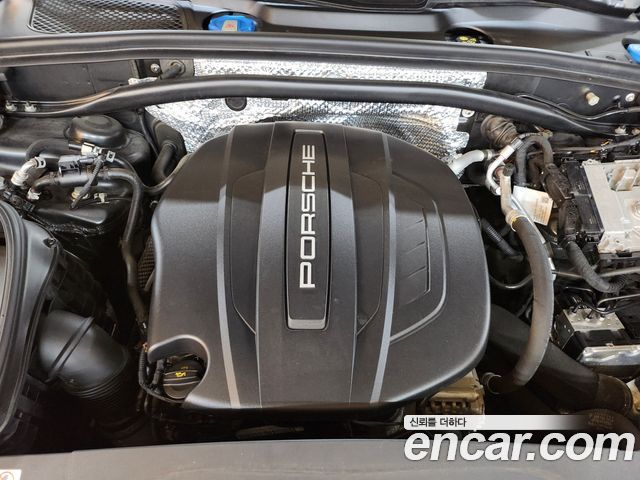 Porsche Macan 2.0 95B 2019 — фото 6