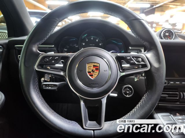 Porsche Macan 2.0 95B 2019 — фото 22