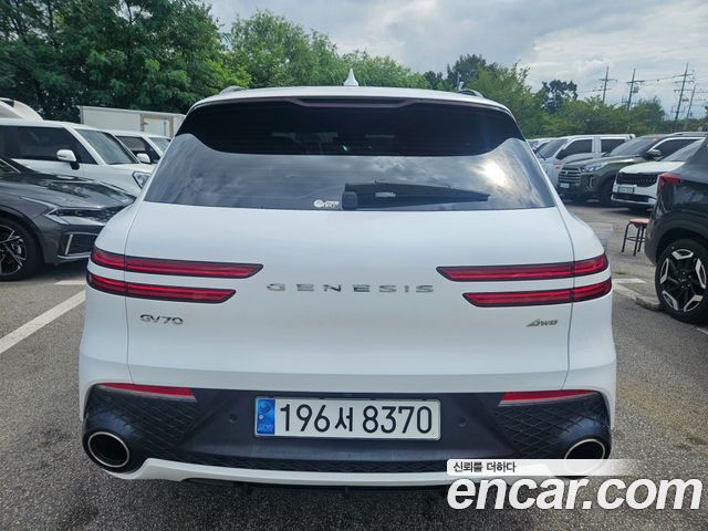 Genesis GV70 3.5T Gasoline AWD 2024 — фото 4