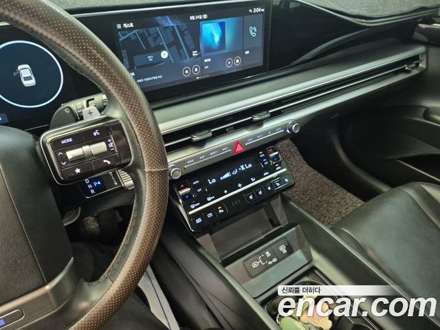 Hyundai Grandeur (GN7) 3.5 LPG 2WD (Taxi) Deluxe 2023 — фото 10