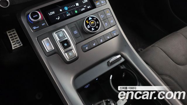 Hyundai Palisade Gasoline 3.8 4WD Calligraphy Black Edition 2024 — фото 9