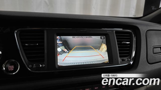Kia Carnival 11-Seater Prestige 2019 — фото 15