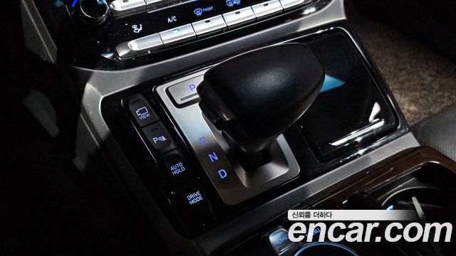 Genesis EQ900 3.8 GDI AWD Premium Luxury 2016 — фото 9