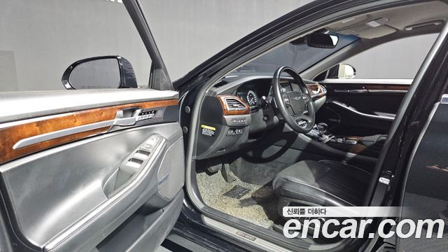 Genesis EQ900 3.8 GDI AWD Premium Luxury 2016 — фото 10
