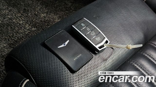 Genesis EQ900 3.8 GDI AWD Premium Luxury 2016 — фото 37