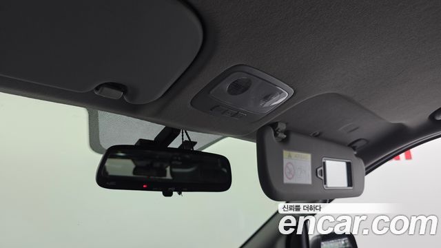 Hyundai Grand Starex Van 3-Seater Smart 2021 — фото 27