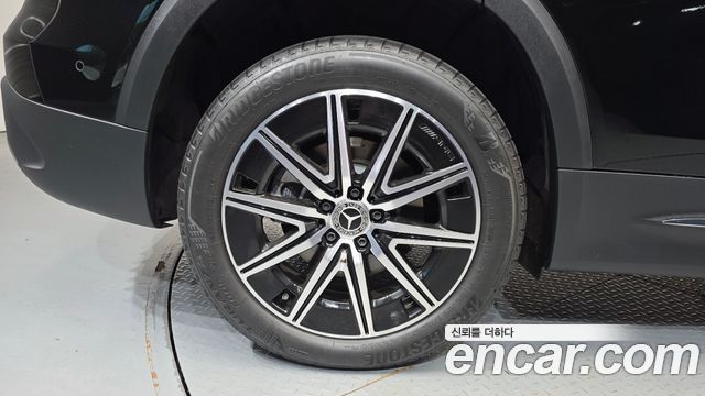 Mercedes-Benz EQB (X243) EQB300 4MATIC AMG Line 2026 — фото 21