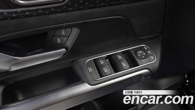 Mercedes-Benz EQB (X243) EQB300 4MATIC AMG Line 2026 — фото 27