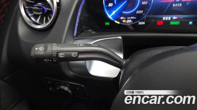 Mercedes-Benz EQB (X243) EQB300 4MATIC AMG Line 2026 — фото 30