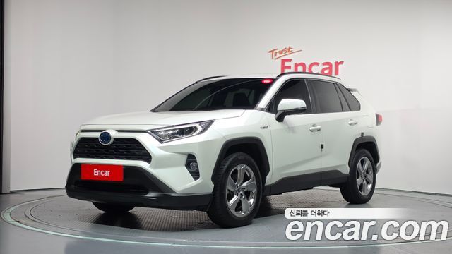 Toyota RAV4 (V) 2.5 2WD Hybrid 2021 — фото 1