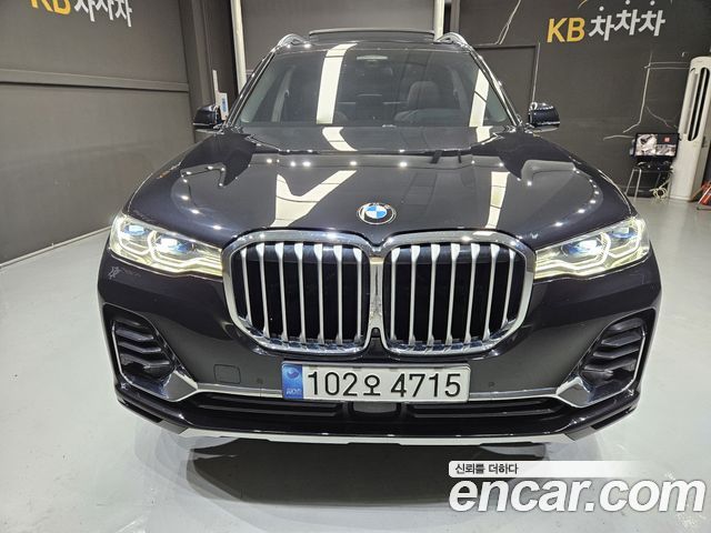 BMW X7 (G07) xDrive 40i Design Pure Excellence 7-Seater 2022 — фото 3