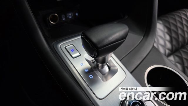 Genesis G70 3.3T Sport AWD Prestige 2019 — фото 9