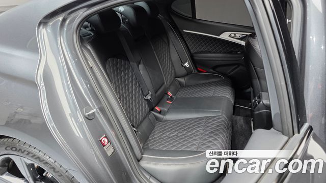 Genesis G70 3.3T Sport AWD Prestige 2019 — фото 15