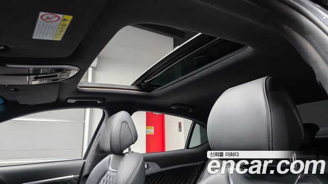 Genesis G70 3.3T Sport AWD Prestige 2019 — фото 21