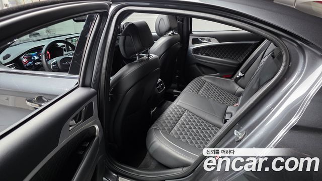 Genesis G70 3.3T Sport AWD Prestige 2019 — фото 24