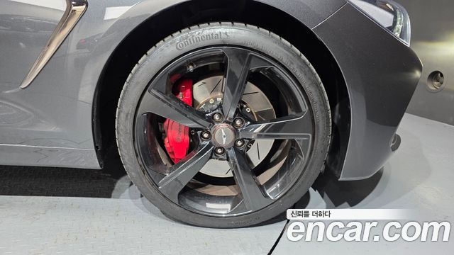 Genesis G70 3.3T Sport AWD Prestige 2019 — фото 27