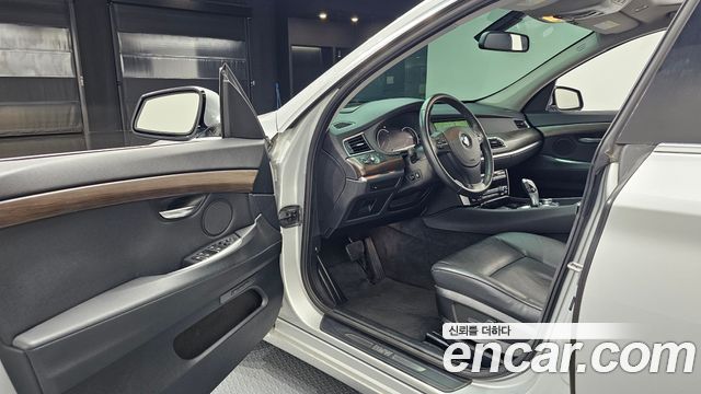 BMW 5 Series GT (F07) GT ED Edition 2013 — фото 10