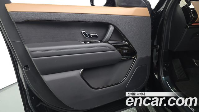 Land Rover Range Rover Sport (III) P400 AB 2025 — фото 24