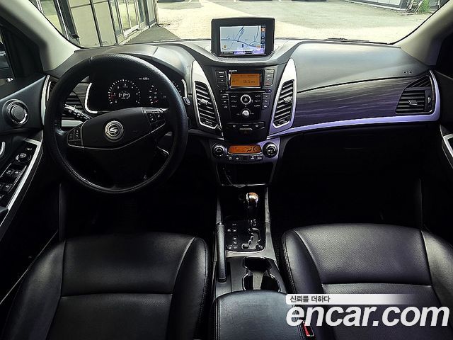 KG Mobility (SsangYong) Korando C 2.0 RX 2WD DLX 2015 — фото 6