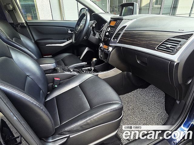 KG Mobility (SsangYong) Korando C 2.0 RX 2WD DLX 2015 — фото 10