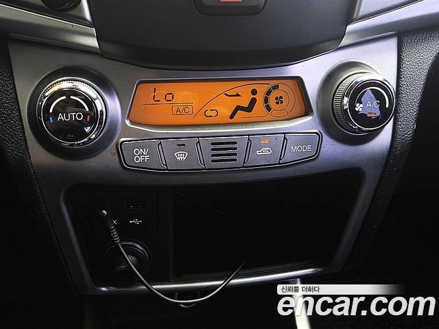 KG Mobility (SsangYong) Korando C 2.0 RX 2WD DLX 2015 — фото 19