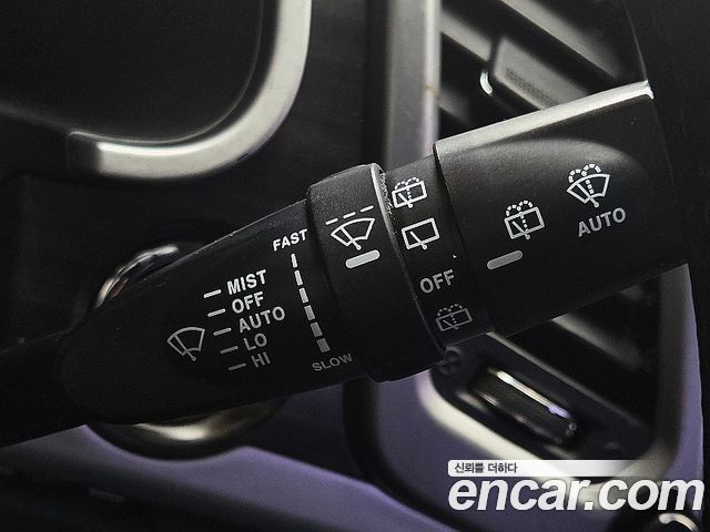 KG Mobility (SsangYong) Korando C 2.0 RX 2WD DLX 2015 — фото 21