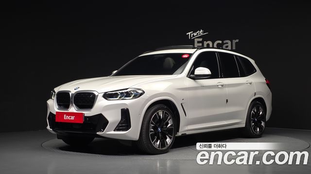 BMW iX3 M Sports
