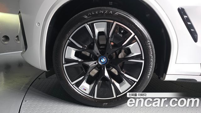BMW iX3 M Sports 2023 — фото 5