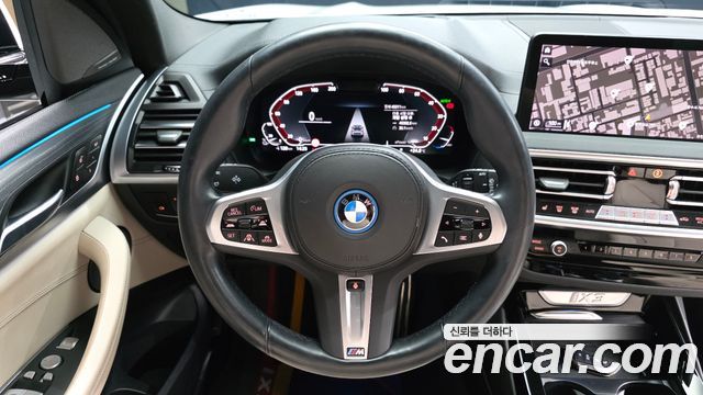 BMW iX3 M Sports 2023 — фото 13