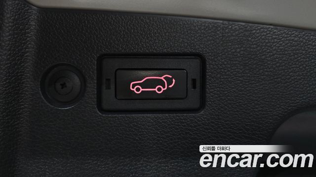 KG Mobility (SsangYong) Torres EVX E7 2024 — фото 20