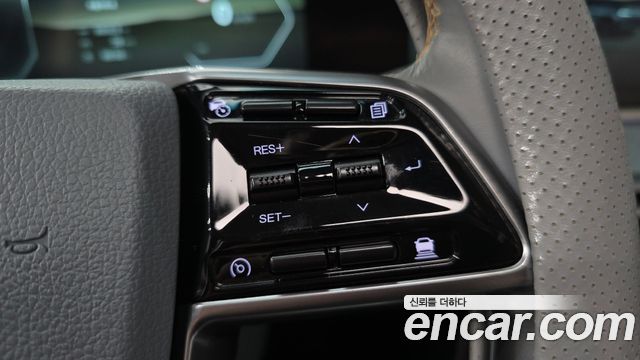 KG Mobility (SsangYong) Torres EVX E7 2024 — фото 28