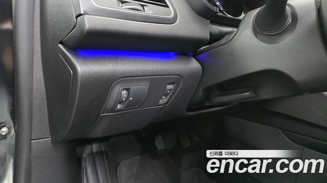 Renault Korea SM6 2.0 GDe SE 2017 — фото 19