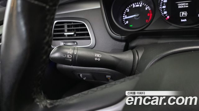 Renault Korea SM6 2.0 GDe SE 2017 — фото 27