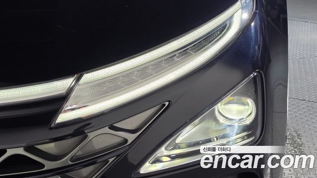 Hyundai Nexo Premium 2023 — фото 22