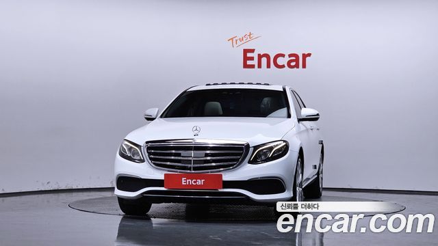 Mercedes-Benz E-Class (W213) E300 4MATIC Exclusive 2020 — фото 3