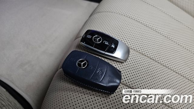 Mercedes-Benz E-Class (W213) E300 4MATIC Exclusive 2020 — фото 15