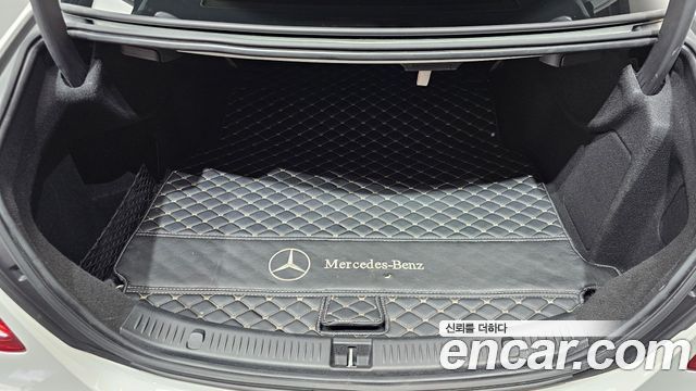 Mercedes-Benz E-Class (W213) E300 4MATIC Exclusive 2020 — фото 18