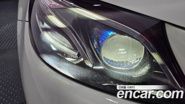 Mercedes-Benz E-Class (W213) E300 4MATIC Exclusive 2020 — фото 22