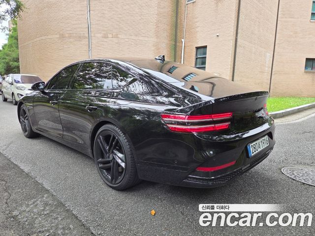 Genesis G80 (RG3) Gasoline 2.5 Turbo AWD Black 2026 — фото 2