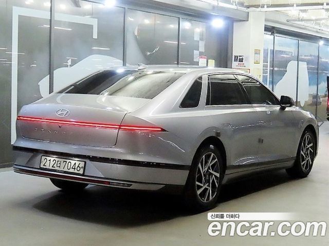 Hyundai Grandeur (GN7) 3.5 LPG 2WD (Taxi) Deluxe 2024 — фото 4