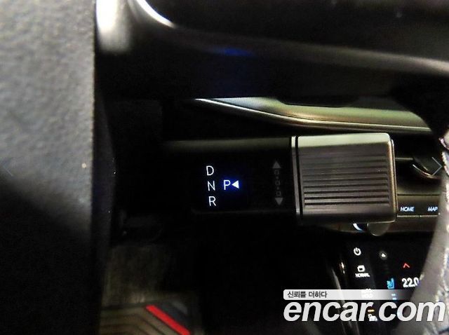 Hyundai Grandeur (GN7) 3.5 LPG 2WD (Taxi) Deluxe 2024 — фото 16