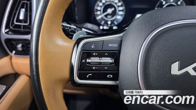 Kia Sorento (IV) Diesel 2.2 2WD Noblesse 2023 — фото 32