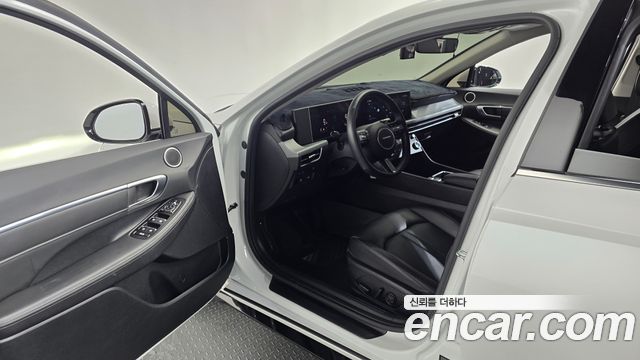 Hyundai Sonata The Edge (DN8) 2.0 LPG(Taxi) Mobility 2025 — фото 10