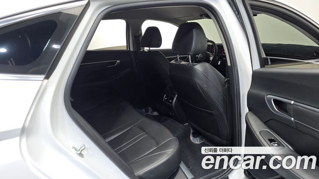 Hyundai Sonata The Edge (DN8) 2.0 LPG(Taxi) Mobility 2025 — фото 11