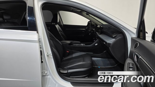 Hyundai Sonata The Edge (DN8) 2.0 LPG(Taxi) Mobility 2025 — фото 26