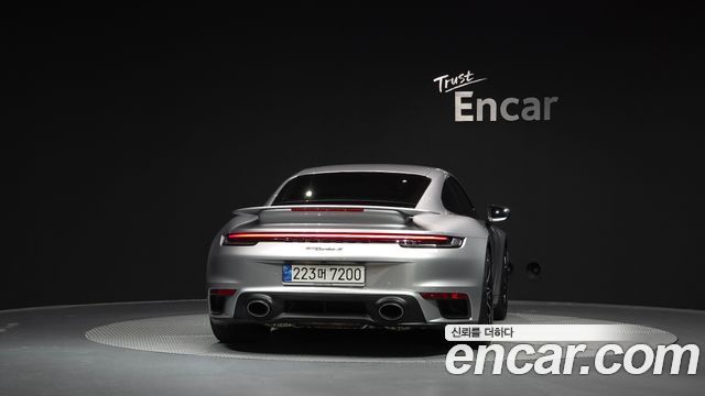 Porsche 911 (992) Turbo S 2022 — фото 4